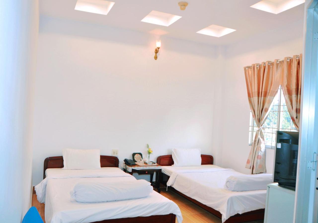 Du Hung 1 Hotel Хатьен Номер фото