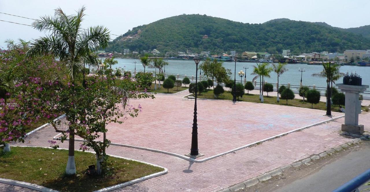 Du Hung 1 Hotel Хатьен Экстерьер фото