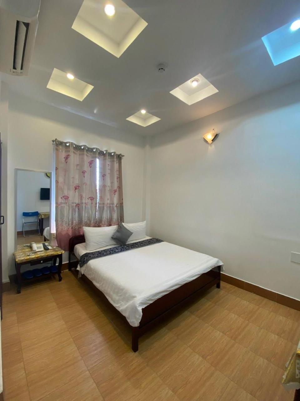 Du Hung 1 Hotel Хатьен Экстерьер фото