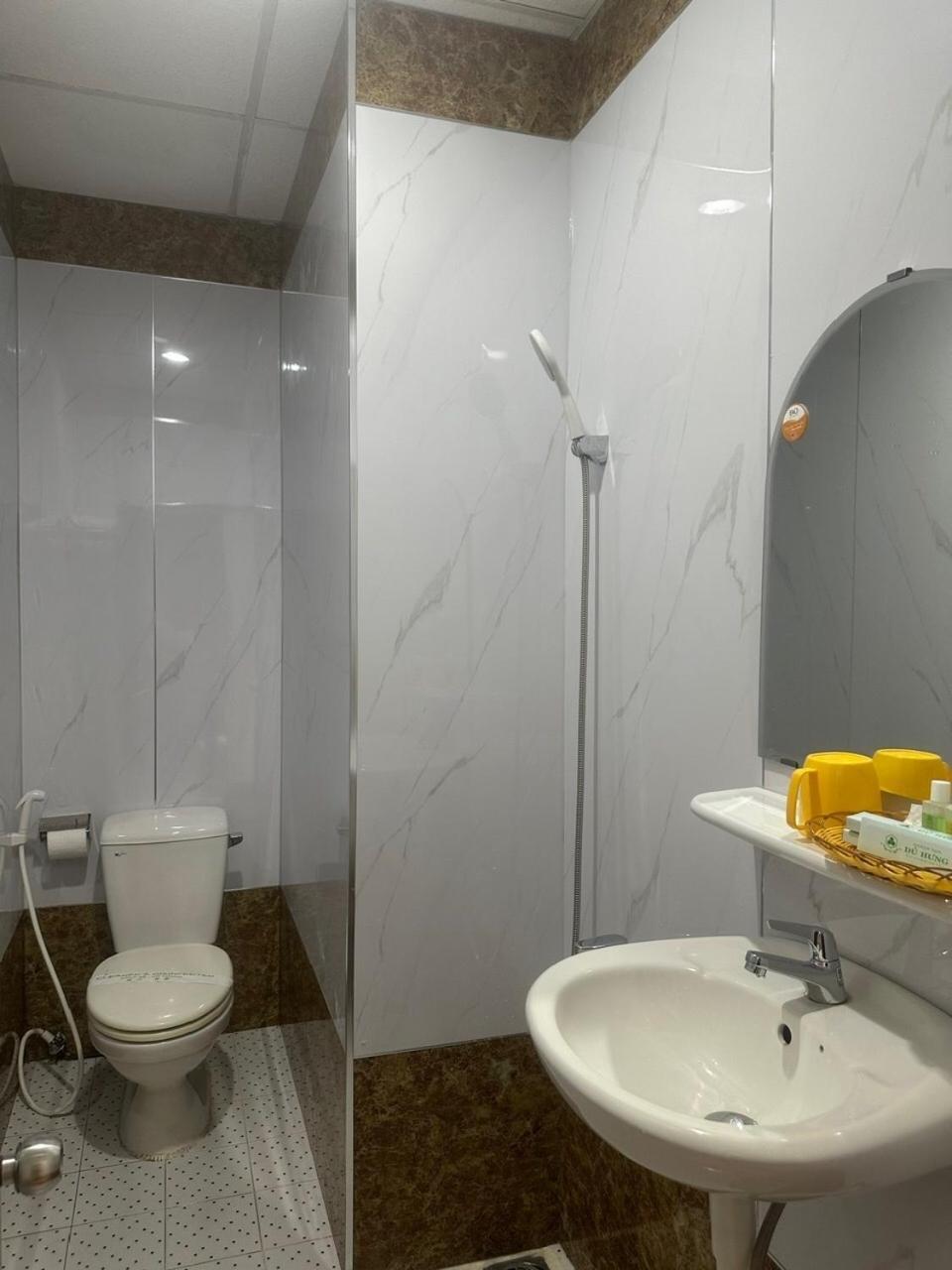 Du Hung 1 Hotel Хатьен Экстерьер фото